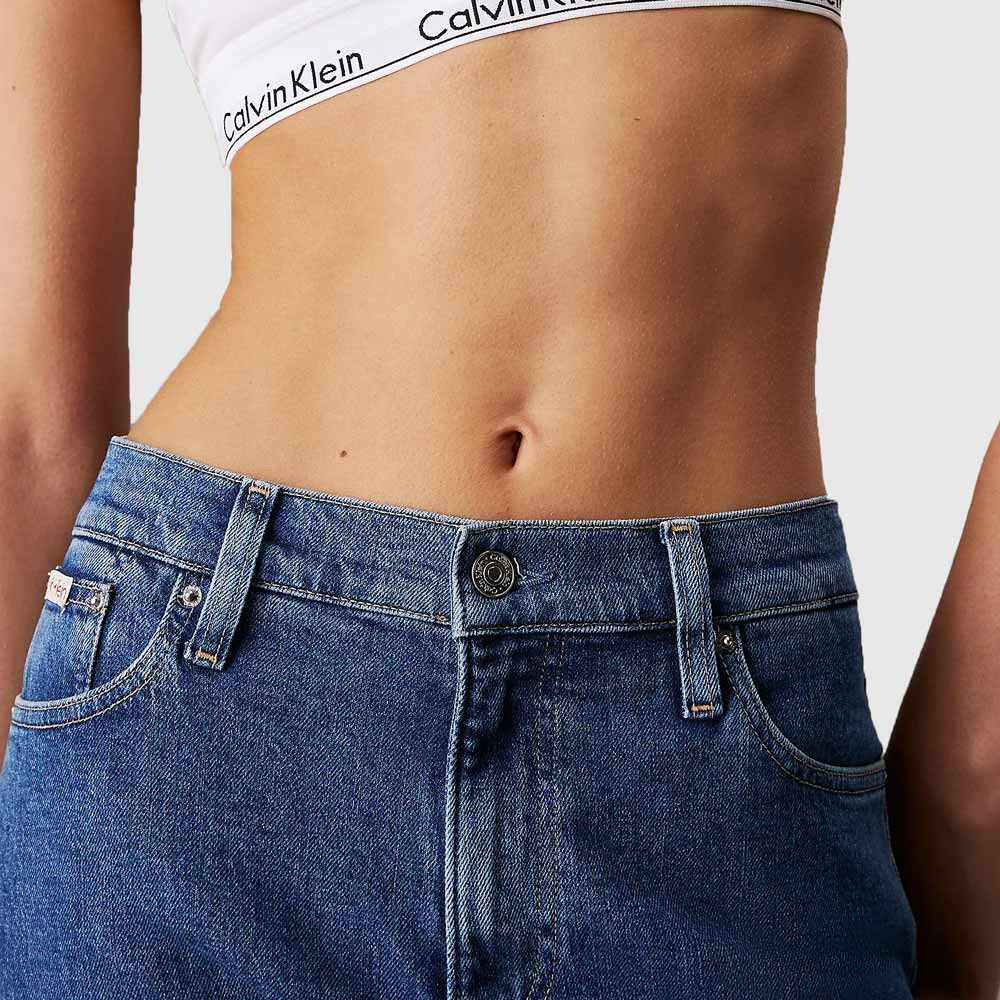 Mom Jean - Denim Medium