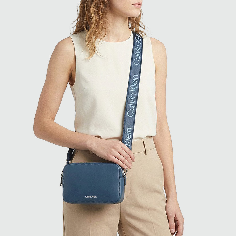 Webbing Double Strap Camera Bag - Navy