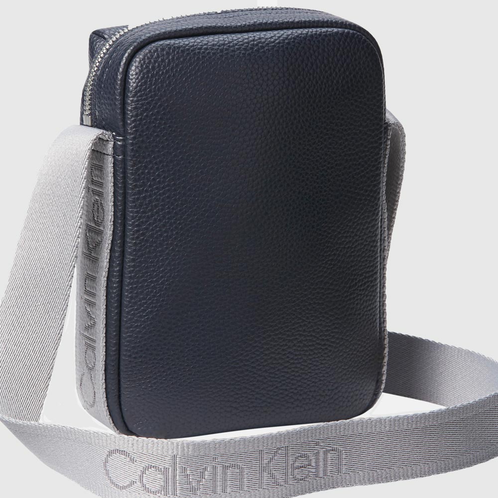 Cargo Backpack - Navy Multi