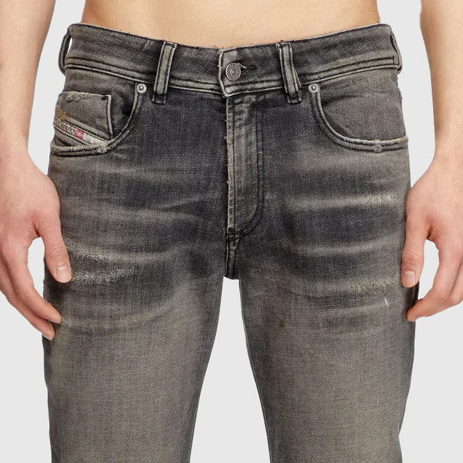 1979 Sleenker Denim - Black