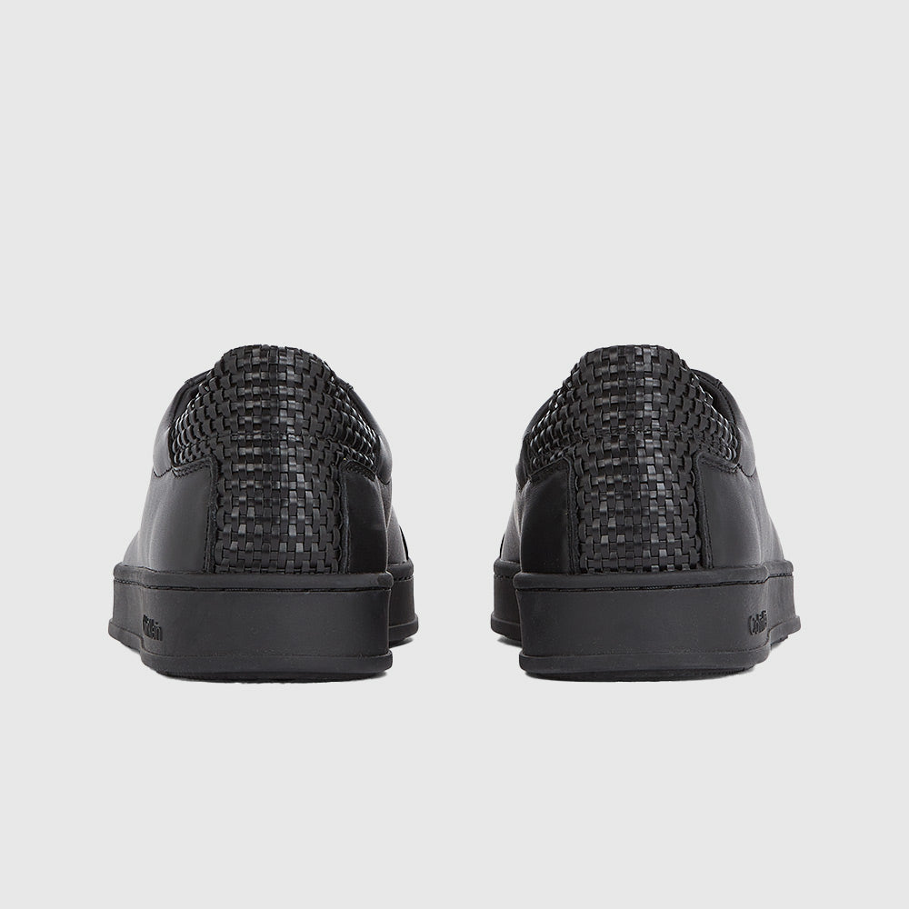 Low Top Lace Up Sneaker - Black*