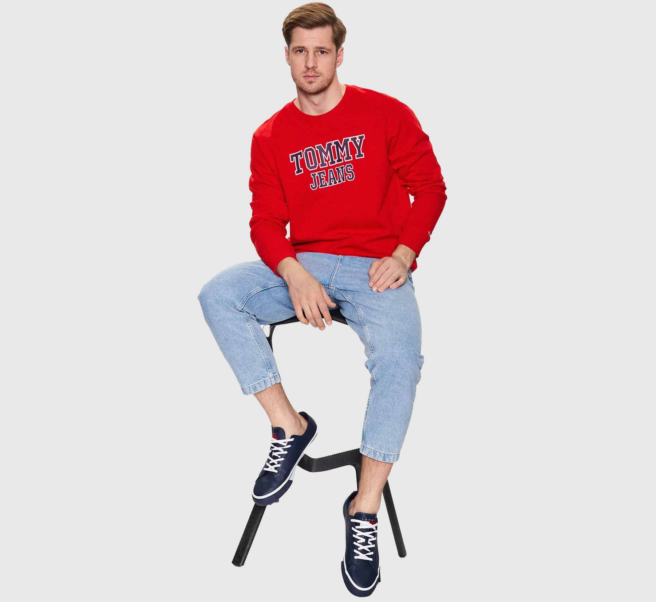 Regular Entry Graphic Crew - Red*