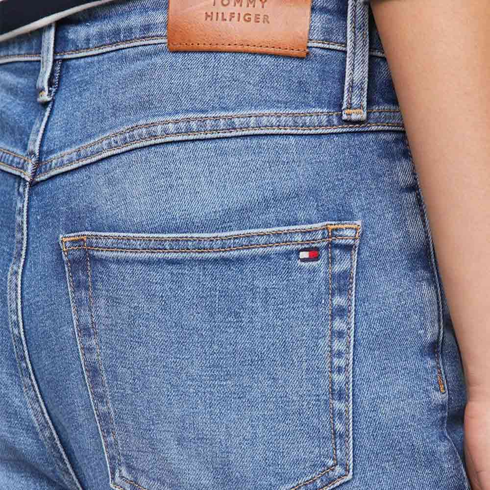 Classic Mid Rise Straight Jeans - Denim Light*