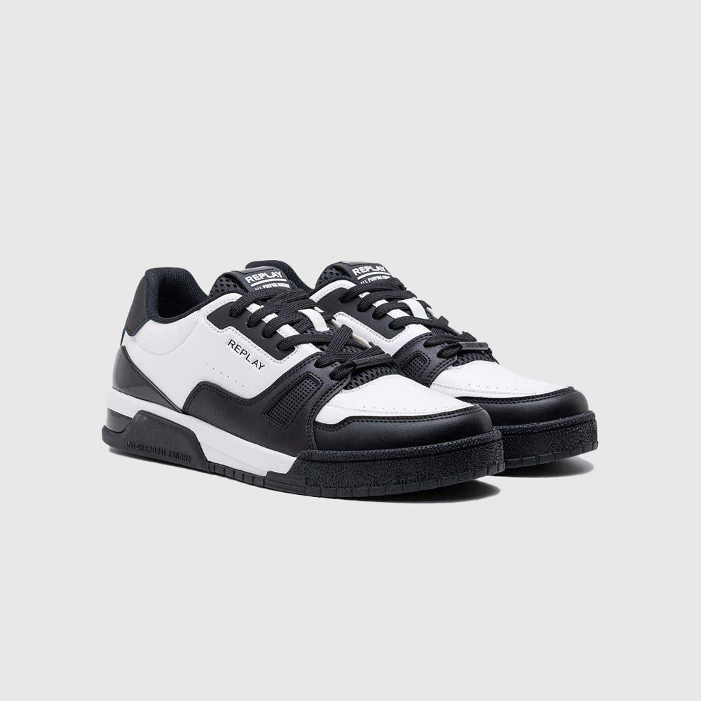 Astro Low Sneaker - Black/ White