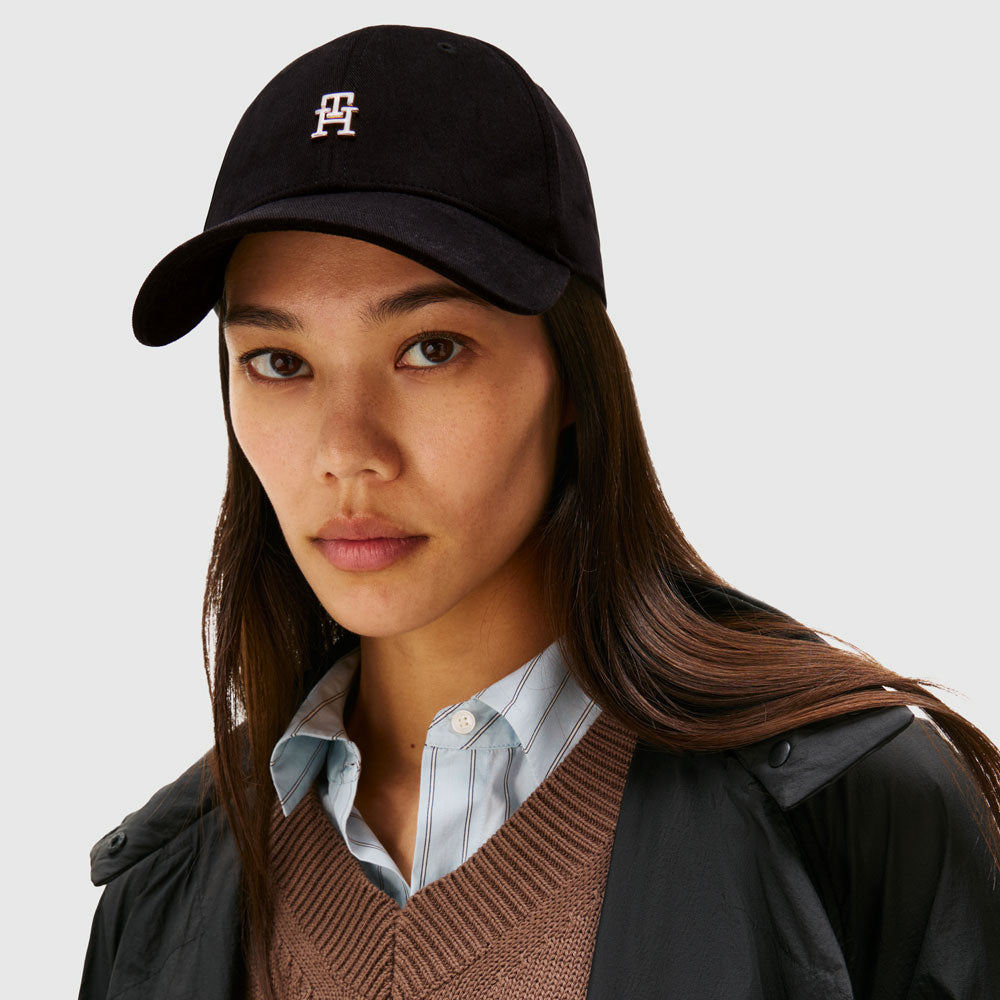 Tommy Hilfiger Accelevated Chic Cap - Black |ThirdBaseUrban