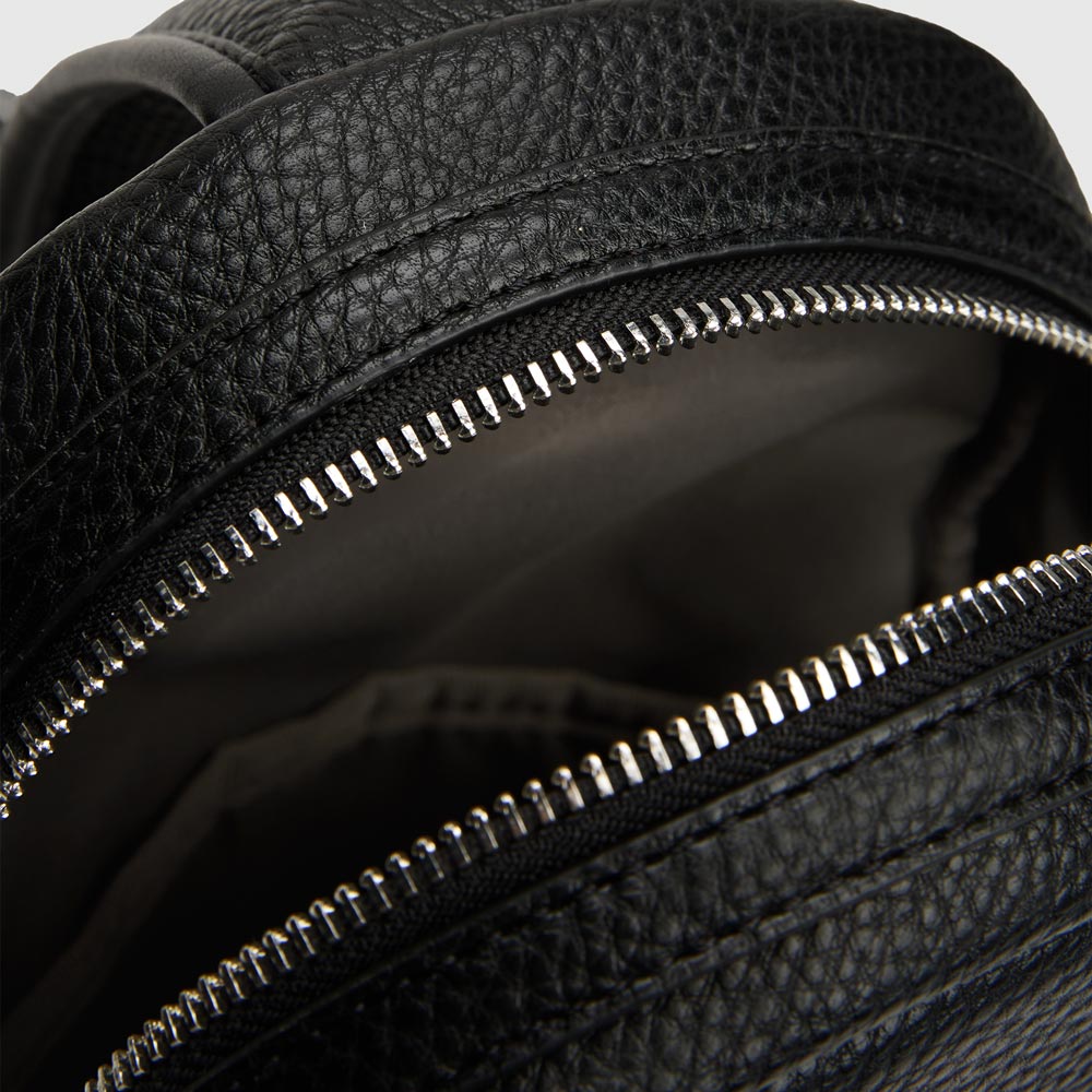 Central Sling Bag - Black