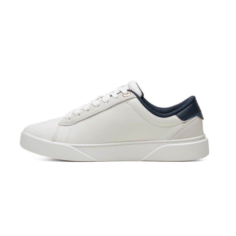 Chic Court Sneaker - Ecru