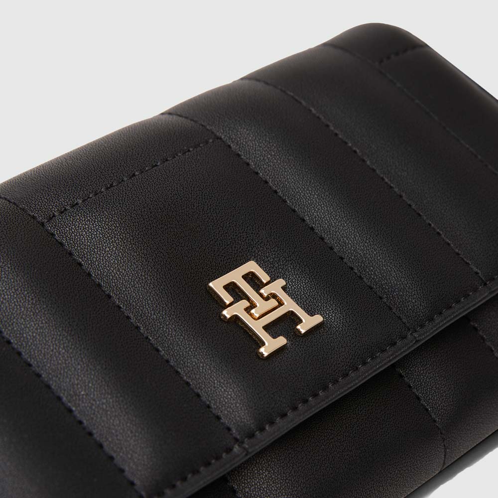 Feminine Flap - Black