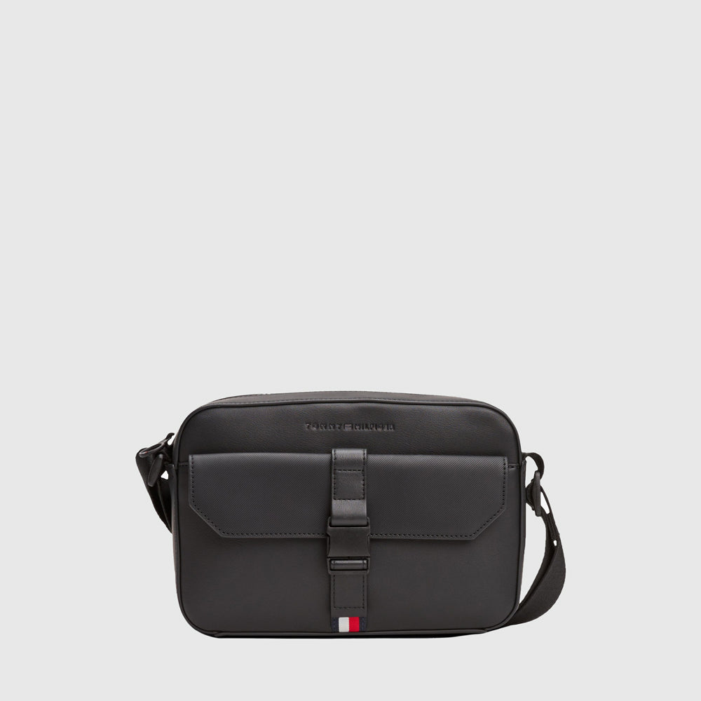Tommy Hilfiger Foundation Reporter Bag - Black |ThirdBaseUrban