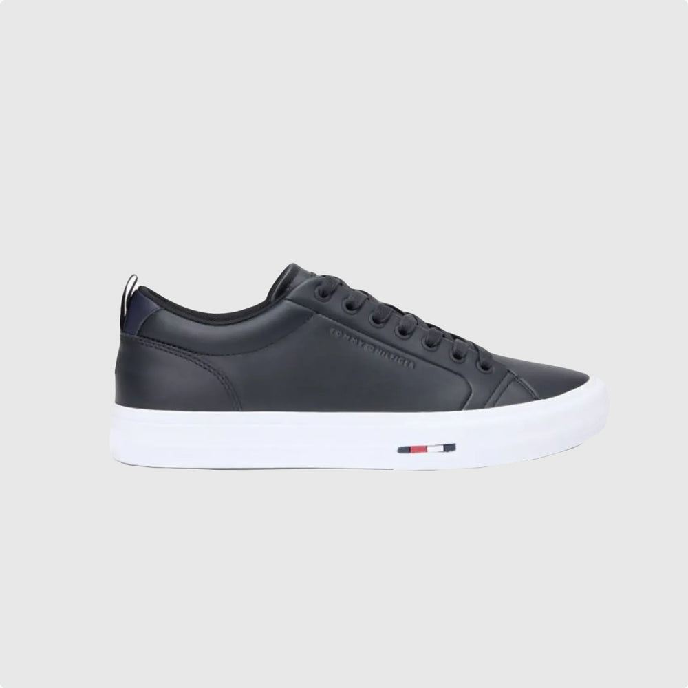 Tommy Hilfiger Harlem Street Leather - Black |ThirdBaseUrban