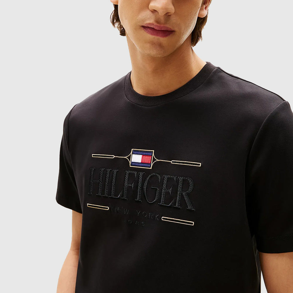 Icon Hilfiger T - Shirt - Black