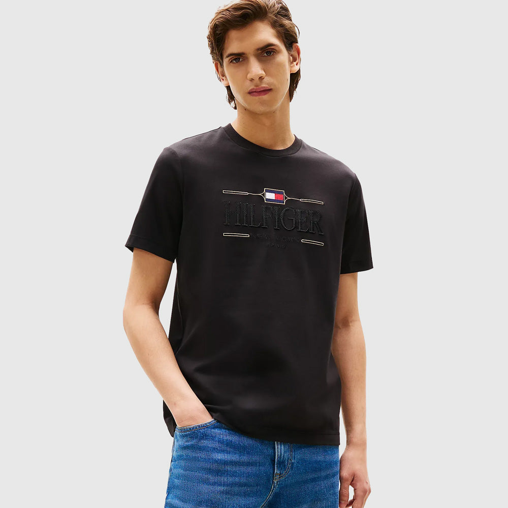 Tommy Hilfiger Icon Hilfiger T - Shirt - Black |ThirdBaseUrban