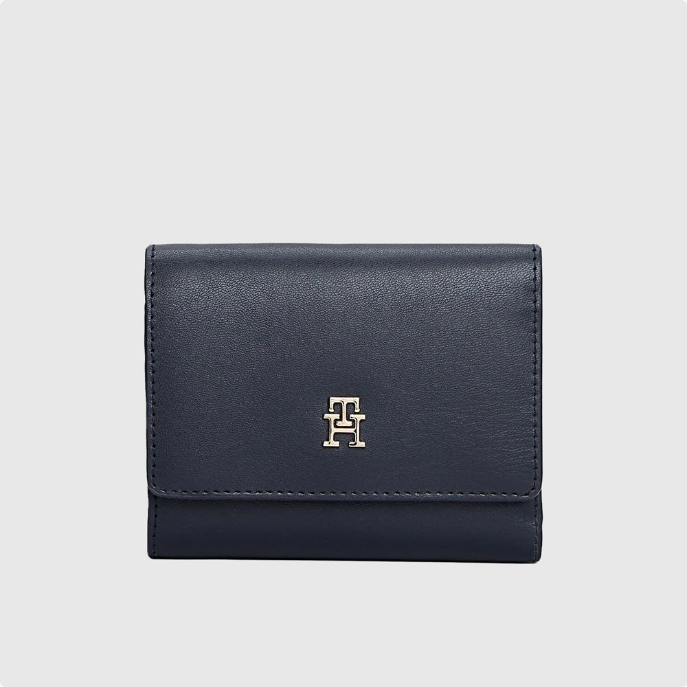 Tommy Hilfiger Icon Trifold Wallet - Navy |ThirdBaseUrban