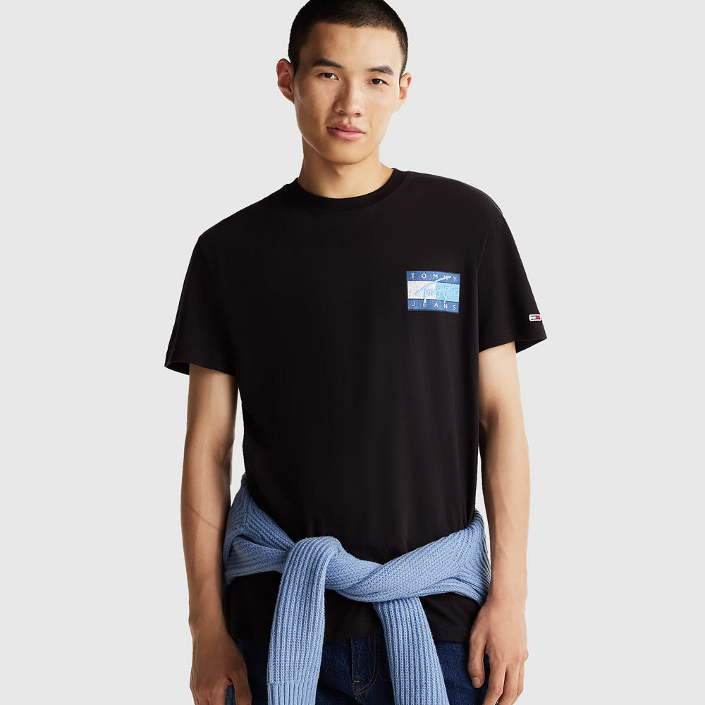 Tommy Hilfiger Regular Flag T-Shirt - Black |ThirdBaseUrban