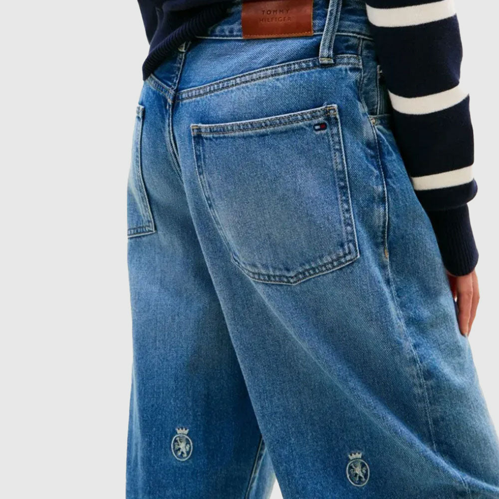 Crest Embroidery Mid Rise Barrel Leg Jeans - Denim Medium