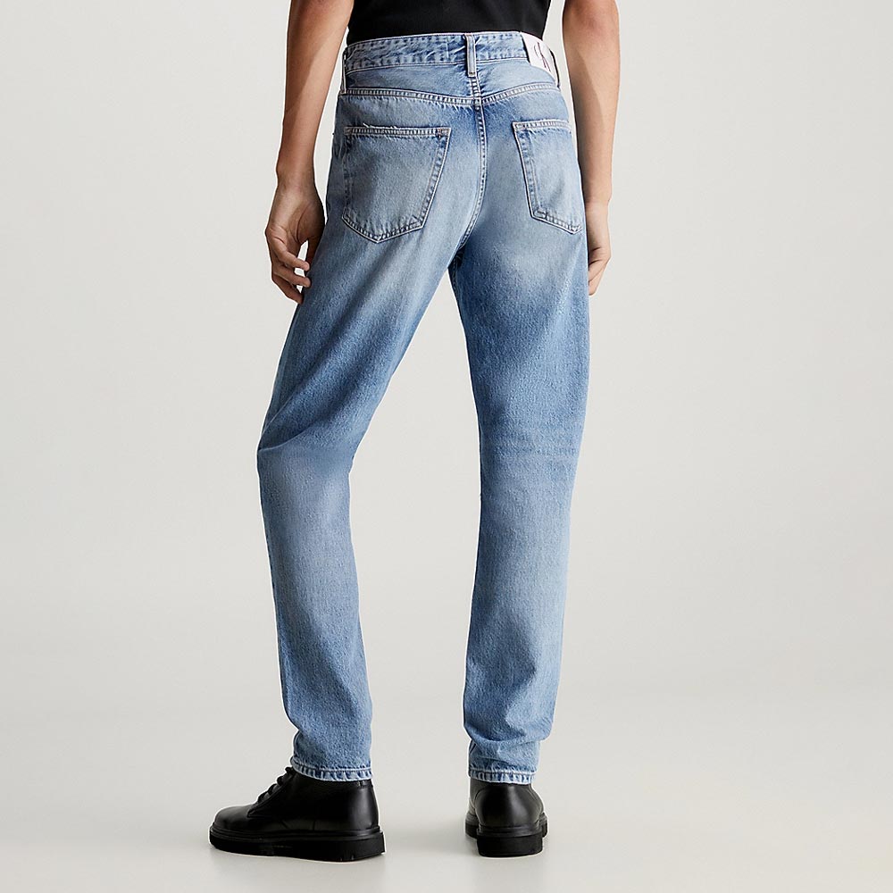 Authentic Dad Jean - Denim Light