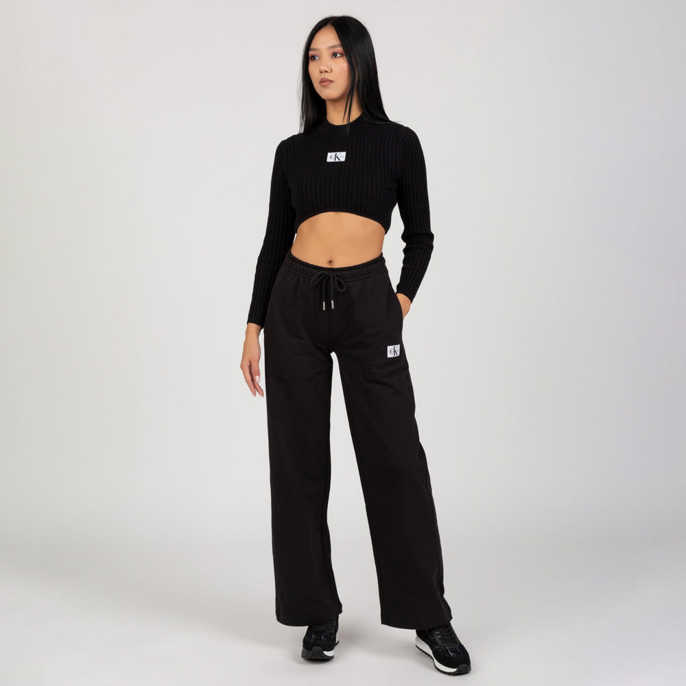 Badge Cropped Sweater - Black