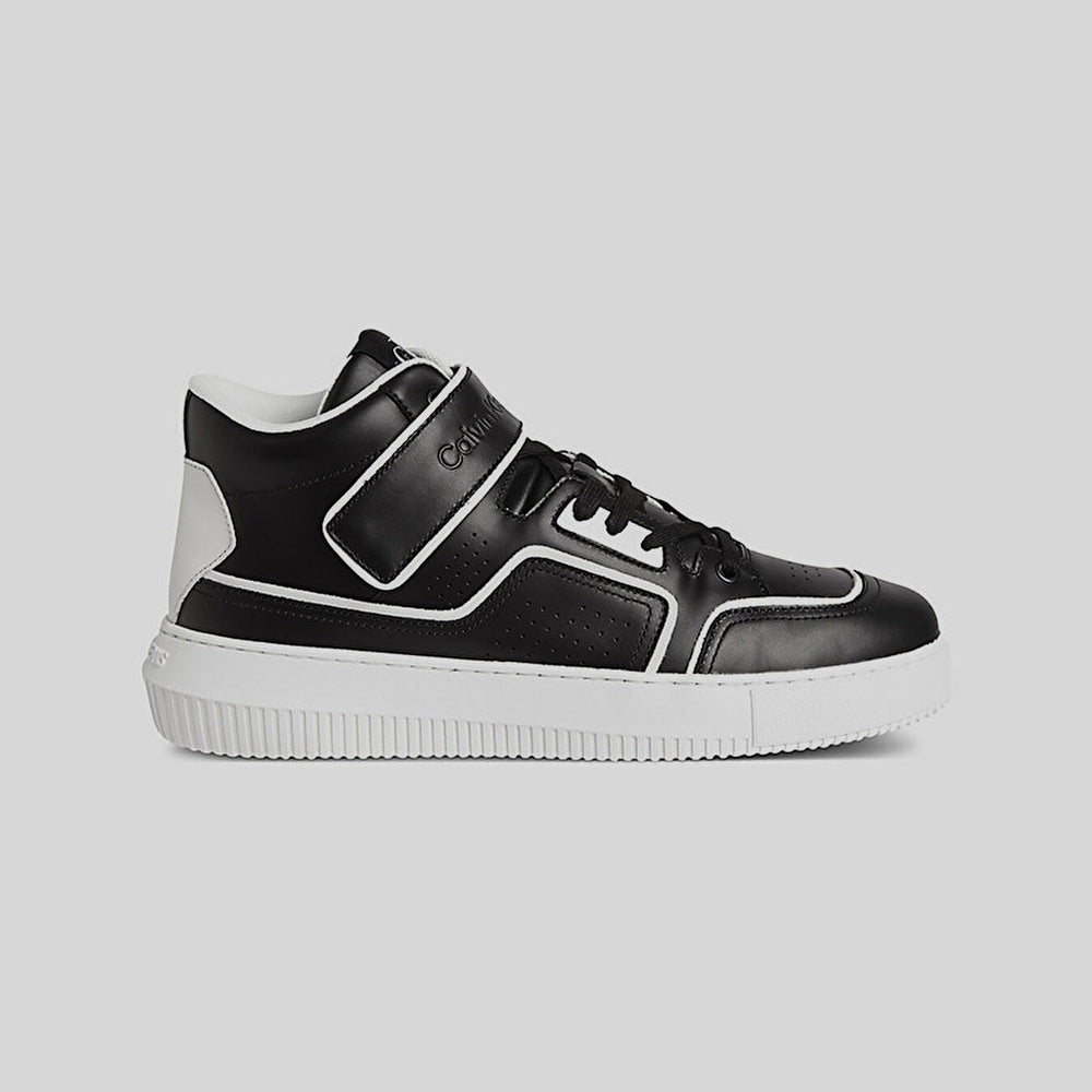 Chunky Cupsole Lace-Up Mid Sneakers - Black White