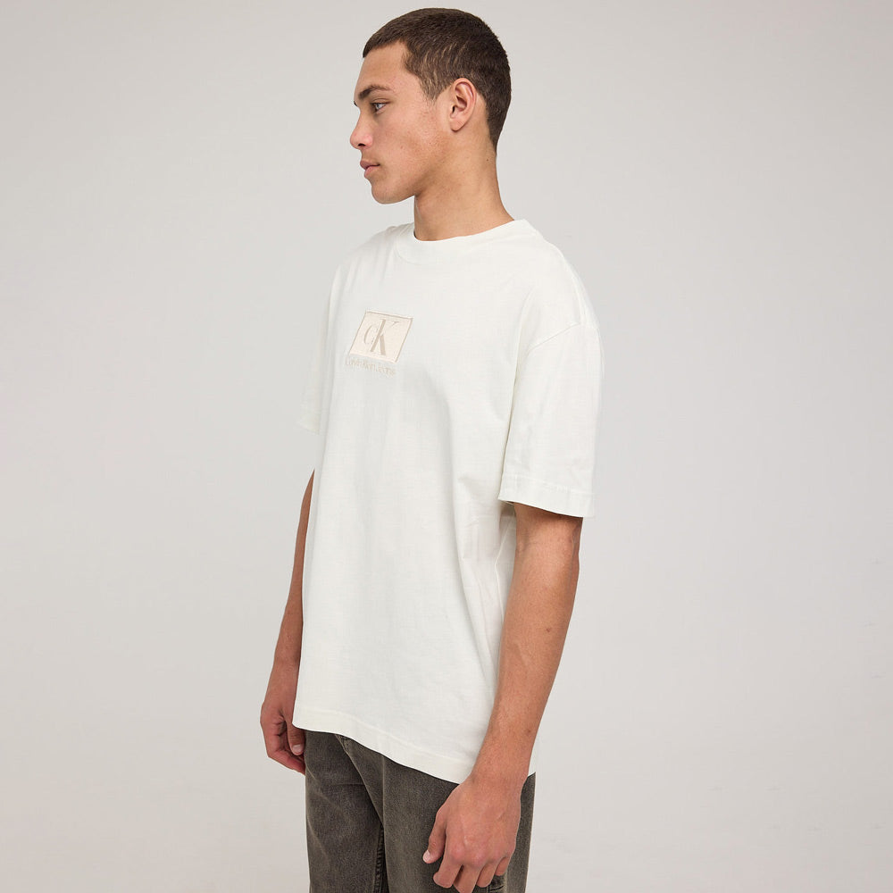 Embroidery Patch T-Shirt - Offwhite