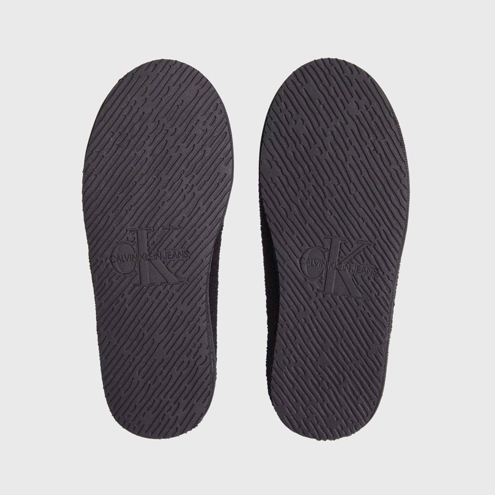 Plush Slipper - Black