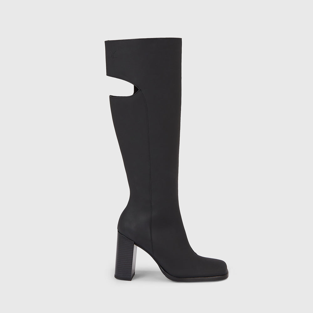 Leather Heeled Boot - Black