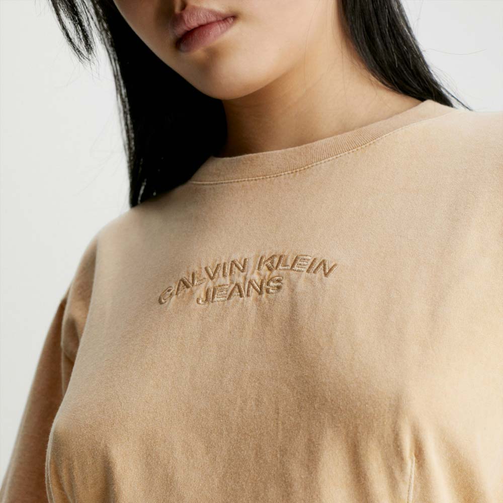 Darted Cropped T-Shirt - Brown