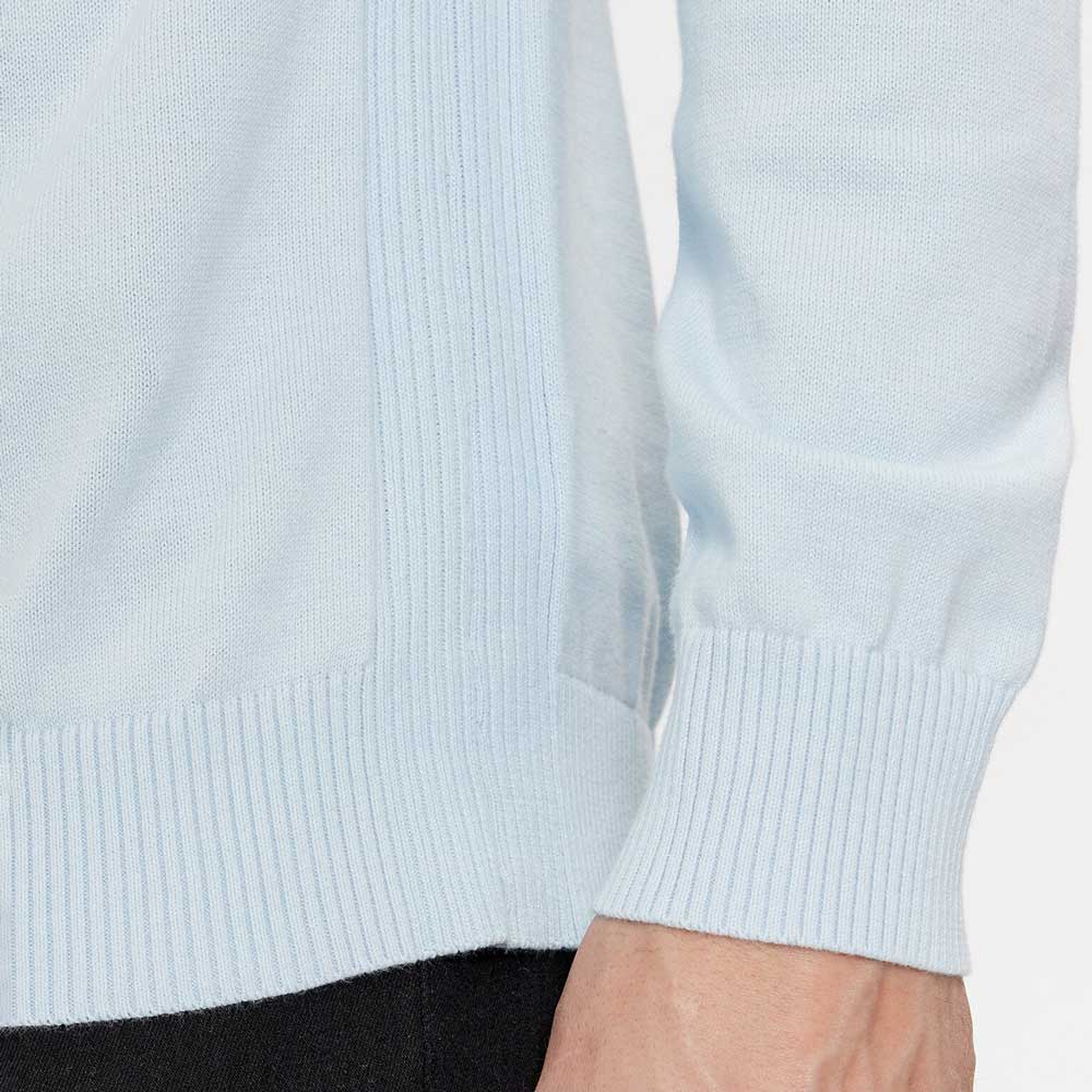 Essential Sweater - Light Blue