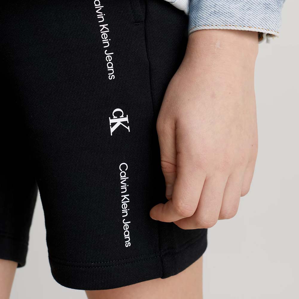 Kids Minimalistic Shorts - Black