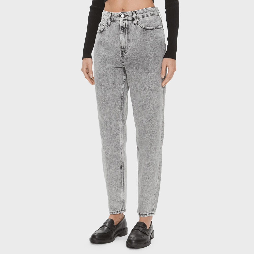 Essential Mom Jean - Denim Grey