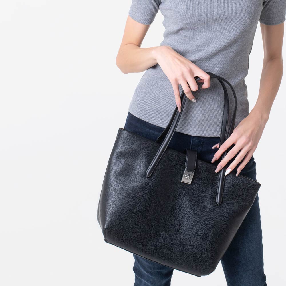 Mono SoftWomens Bag - Black