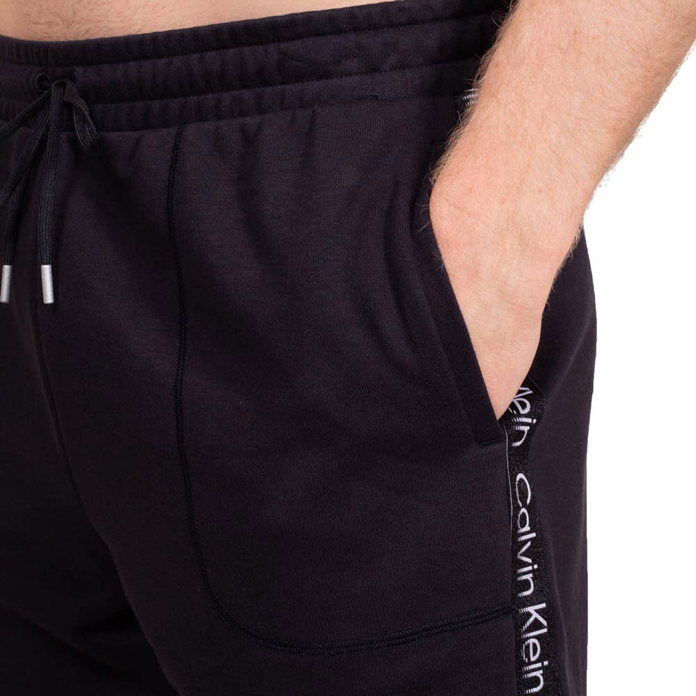 Performance Men's Post Workout Shorts With Logo Taping - Black