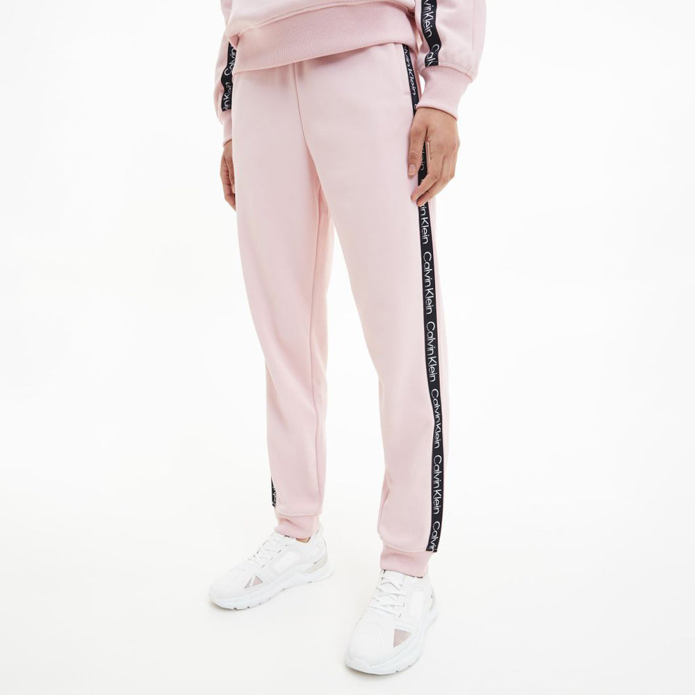 Form Pants  - Pink