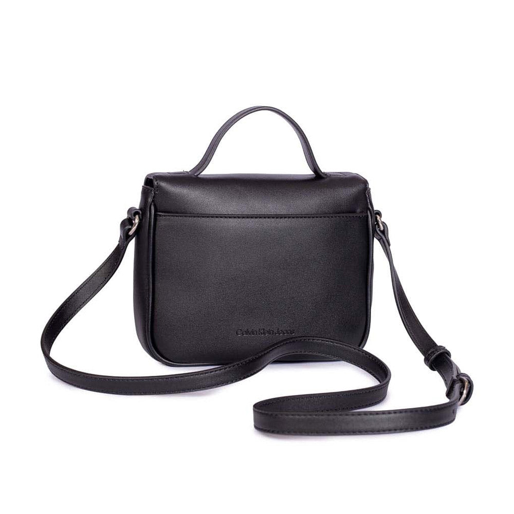 Sculpted Boxy Flap Bag - Black Multi