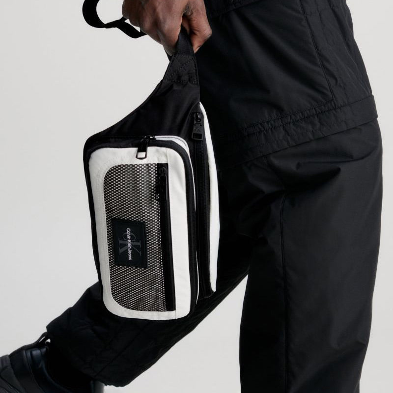 Sport Essentials Waistbag - Black & White