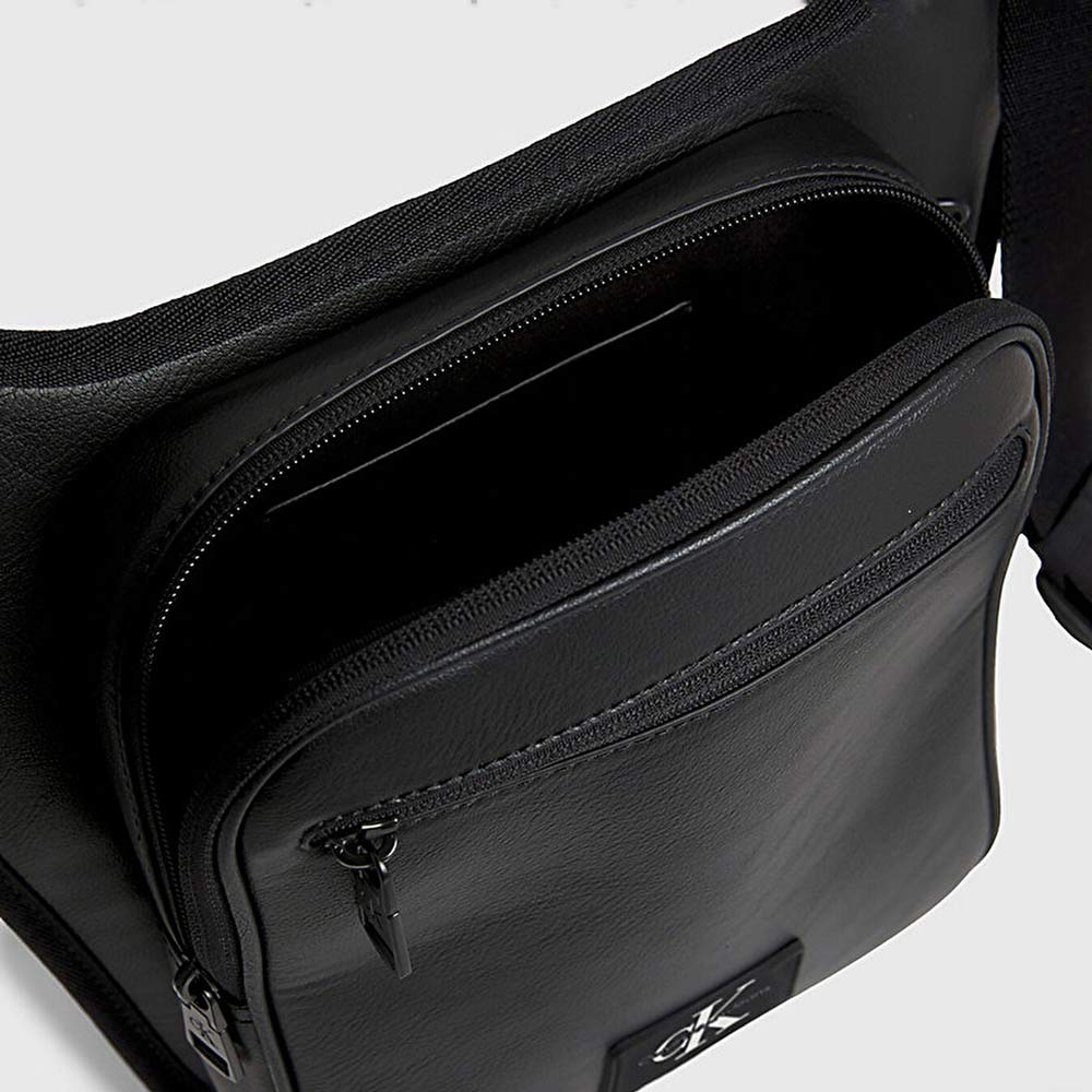 Tagged Reporter Bag - Black