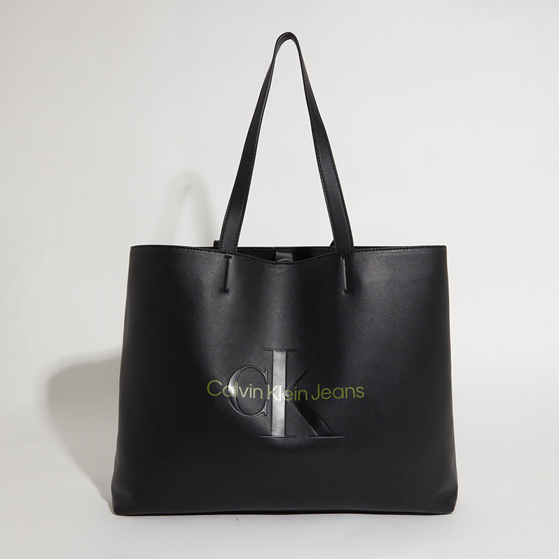 Sculpted Slim Tote Bag - Black Multi