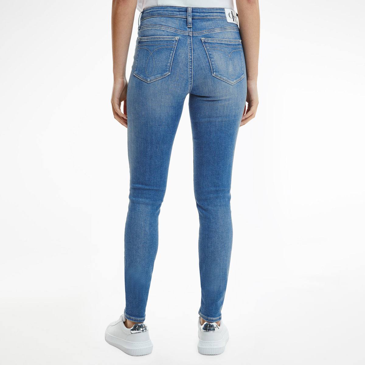 Mid Rise Skinny Jean Medium