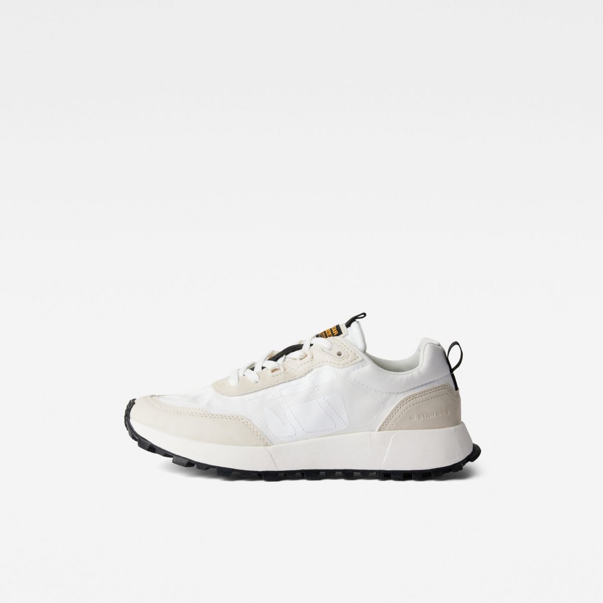 Theq Run Logo Match Sneakers - White