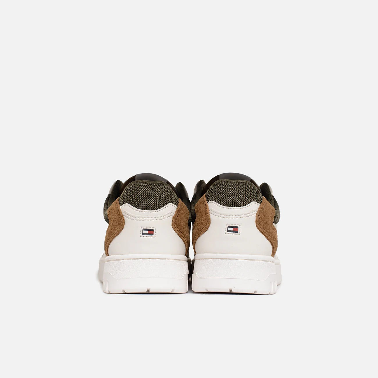 Basket Core Sneaker - White Multi *