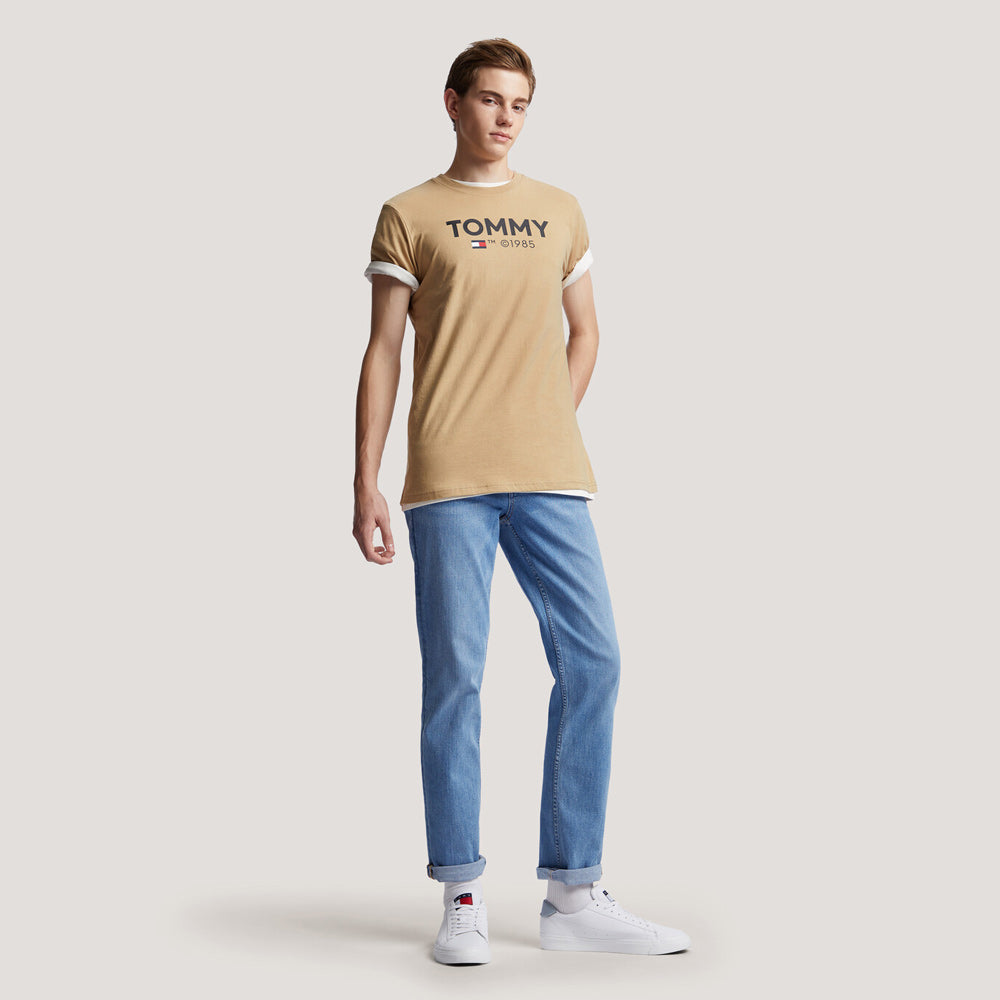 Essential Tommy T-Shirt - Sand