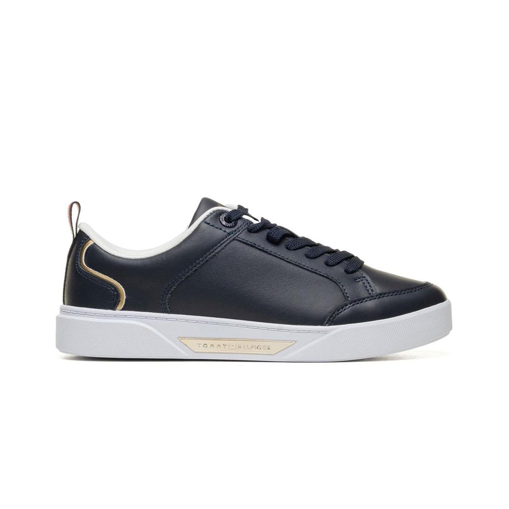 Sporty Chic Court Sneaker - Navy