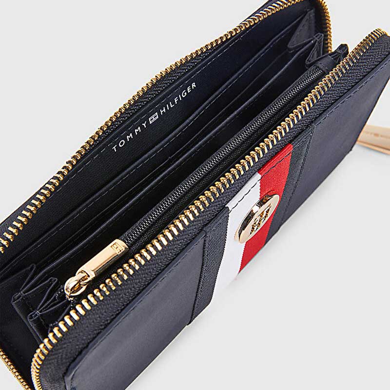 TOMMY HILFIGER Large Signature Tape Wallet - NAVY