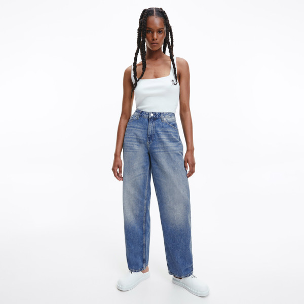 Buy Calvin Klein Jeans Women Straight Fit High Rise Light Fade